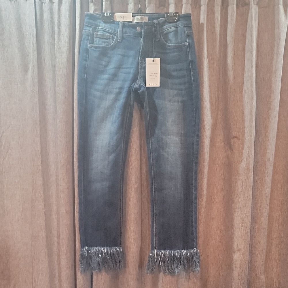 Judy Blue Medium Wash Frayed Hem Jeans